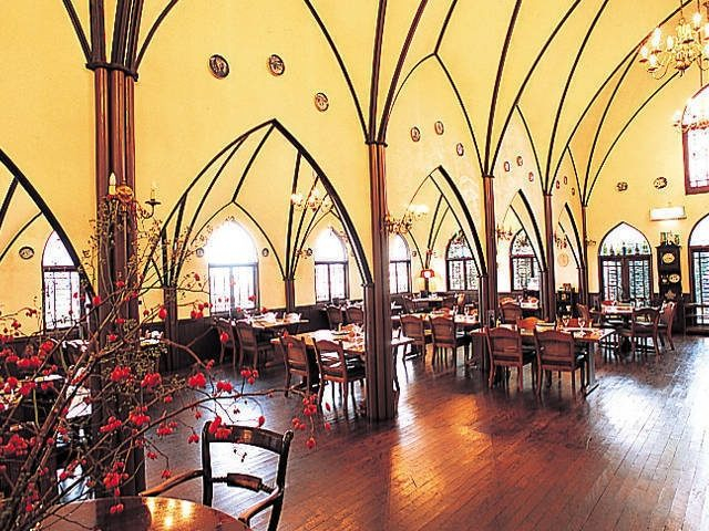 【勝沼×ワイナリー直営レストラン】伝統的な欧風料理を甲州ワインと楽しむ「レストランテ風」