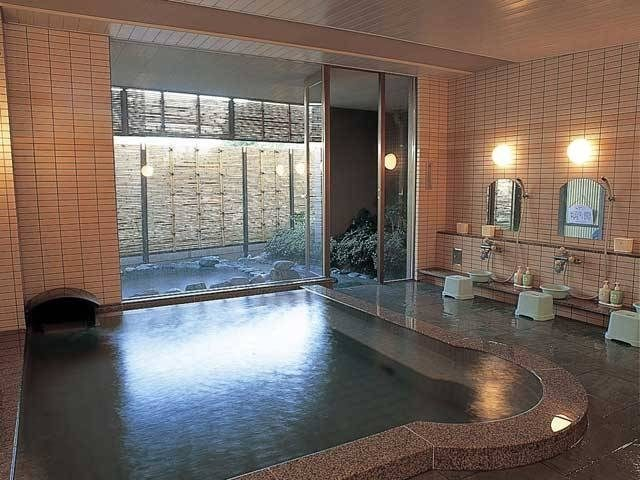 天然温泉の宿 湯村ホテルB&B