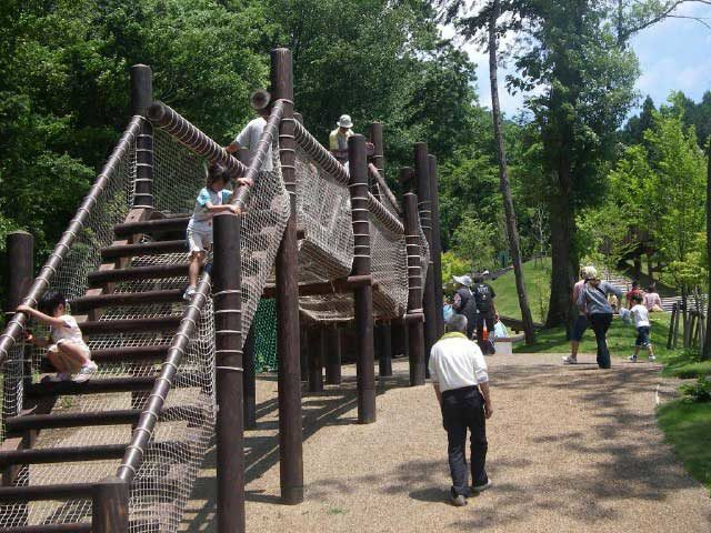 【大月&都留×観光】大月市を見渡す丘の上の公園「桂川ウエルネスパーク」