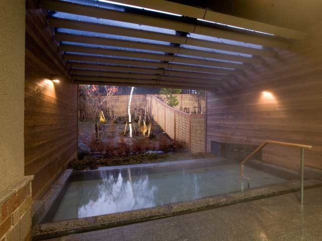 【一度は泊まりたい長野の高原の宿】雄大な白馬の山々を望む贅沢なリゾートホテル「白馬東急ホテル」