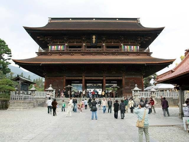 【信州観光×超感動絶景プラン】10:00 長野タウン