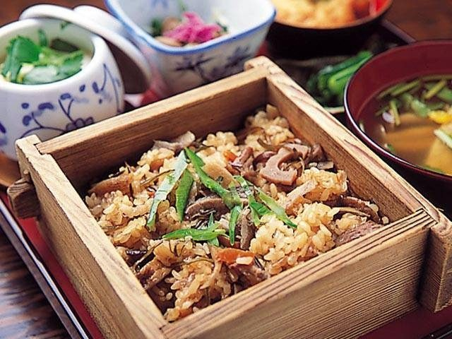 【北国街道・柳町×観光】森文