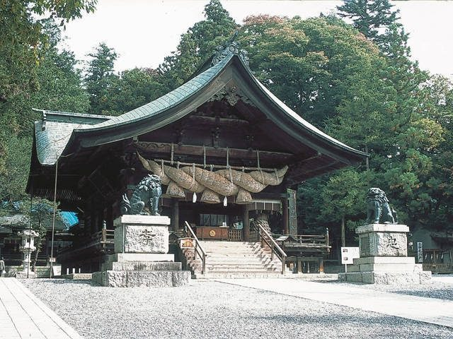 〈下諏訪温泉の観光スポット〉諏訪大社下社秋宮