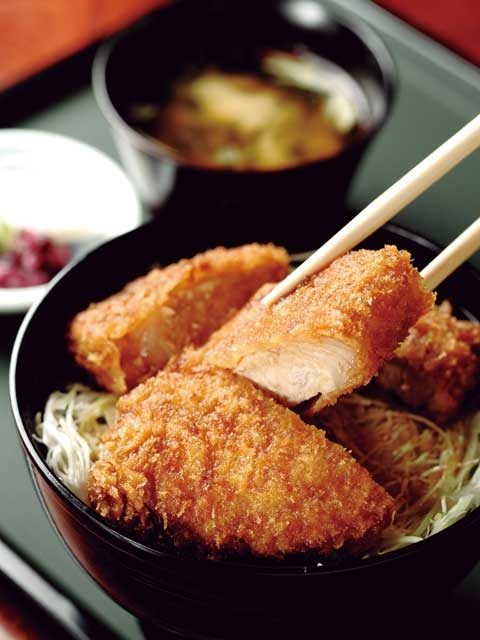 ひげのとんかつ 青い塔