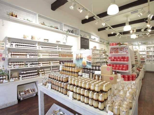 〈軽井沢のおすすめデリ〉グロッサリーコート セルフィユ 軽井沢銀座店