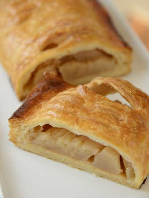 厳選素材を生かしたスイーツ「りんごの木 長野駅前店」