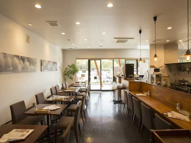 アトリエ・ド・フロマージュ 軽井沢発地市庭店