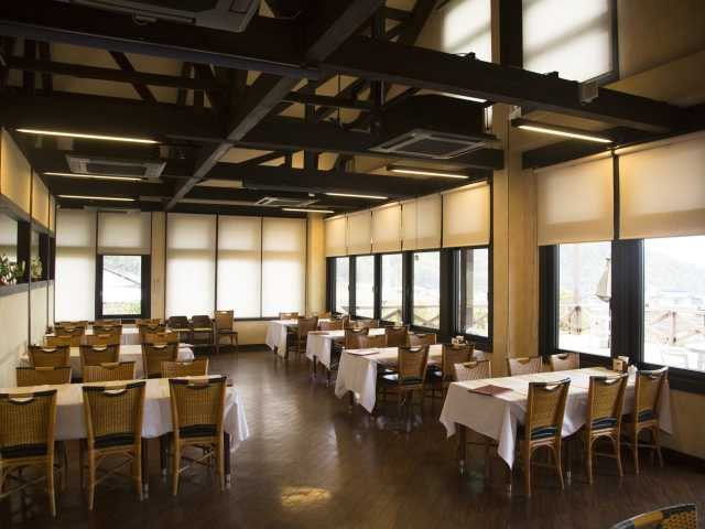 山辺ワイナリー レストランマリアージュ