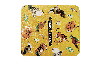 ミュージアムショップでみやげをチェック!