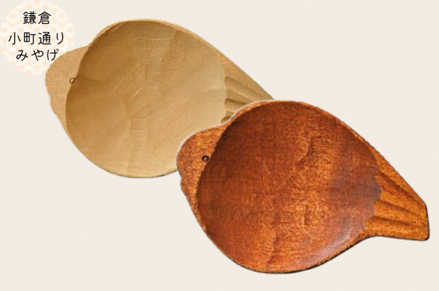 新旧の文化が共存するみやげ店「鎌倉八座」