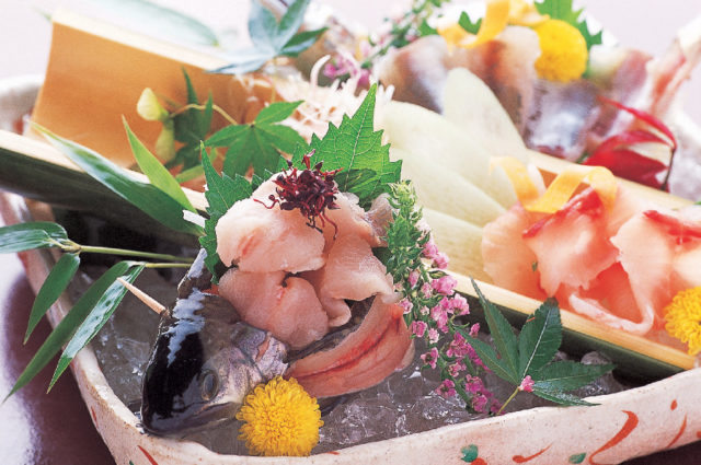 【長野・別所温泉×特選宿】かしわや本店