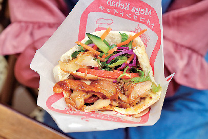 【大須の海外カルチャー】トルコのケバブ:MegaKebab 大須3号店