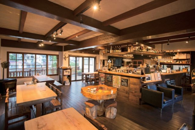 〈野沢温泉の観光スポット〉七良兵衛珈琲