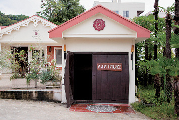 ワイナリー見学ツアー