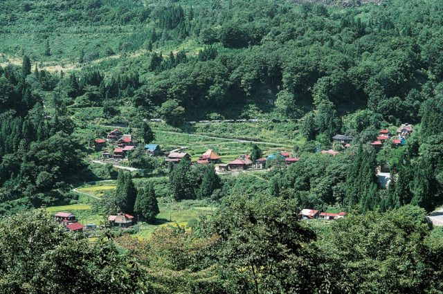 野沢温泉から雑魚川林道経由で栄村の秘湯・秋山郷へ!
