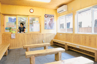 【湯田中渋温泉郷】TOPIC2 観光案内所で最新情報をチェック!