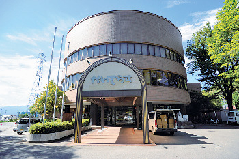 かいてらす山梨県地場産業センター