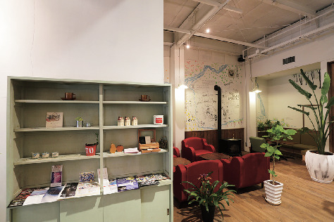 【善光寺周辺のカフェ】静かな路地裏でくつろぎの時間を「新小路カフェ」