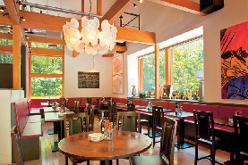 ベーカリー&レストラン沢村