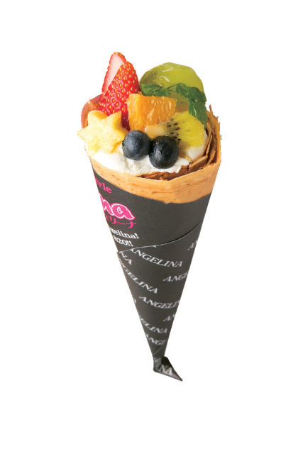 旧軽銀座の人気店 フレッシュなクレープが人気「軽井沢クレープリー・アンジェリーナ」