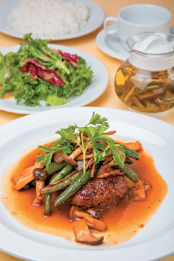 ハーブガーデンレストラン四季の香り