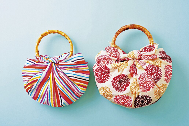 多彩な柄をそろえる美しい風呂敷をバッグに「鎌倉くるり」