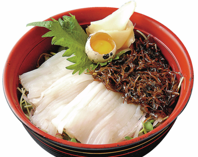 函館朝市目の前の海鮮居酒屋「函館ダイニング 雅家 駅前本店」