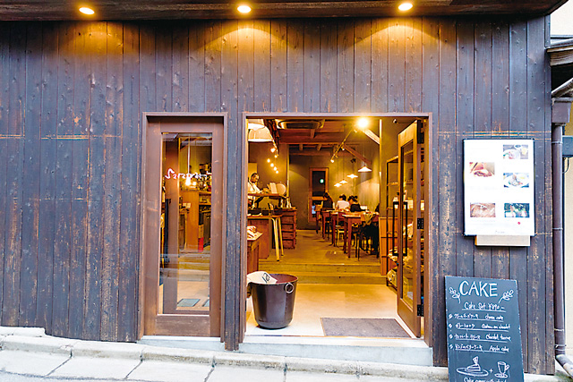 <宮島の自家焙煎コーヒーカフェ>sarasvati