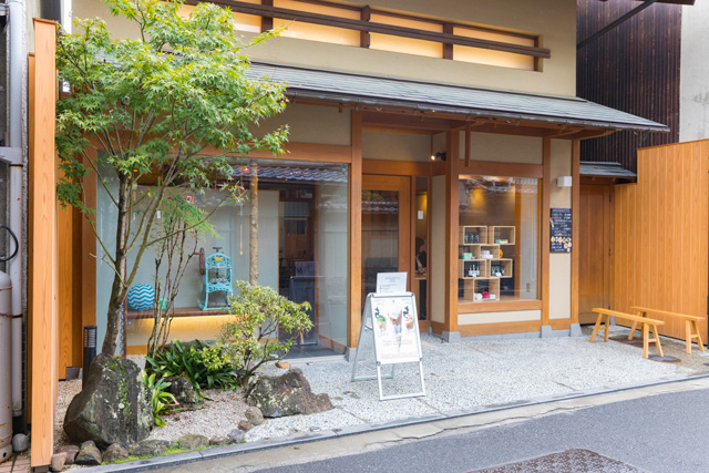 【宮島の人気お土産】CAFE HAYASHIYA