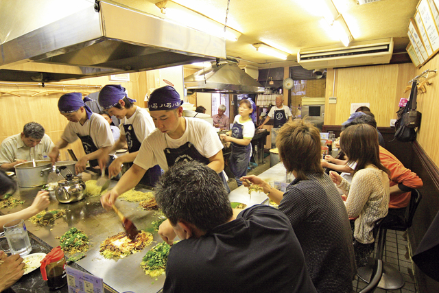 【広島×お好み焼き】麺パリ系の新スタイルを確立!洗練した味に昇華させた不動の名店「八昌」