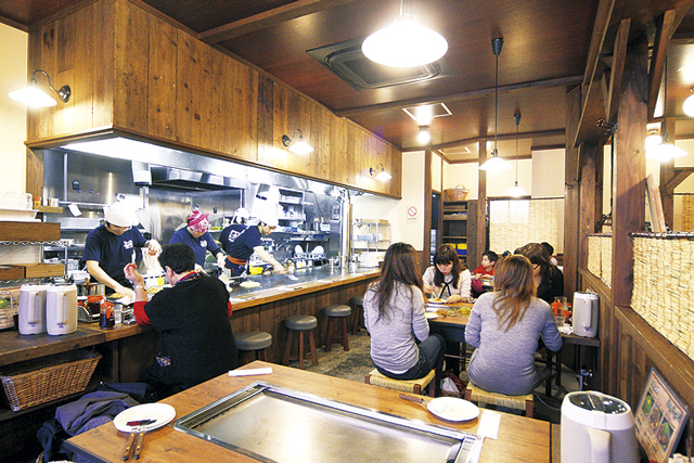 【広島×お好み焼き】工夫とバランスが秀逸!行列絶えない超人気店「お好み焼 長田屋」