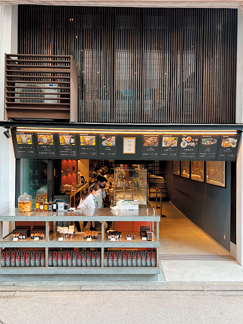 【宮島の人気お土産】牡蠣屋