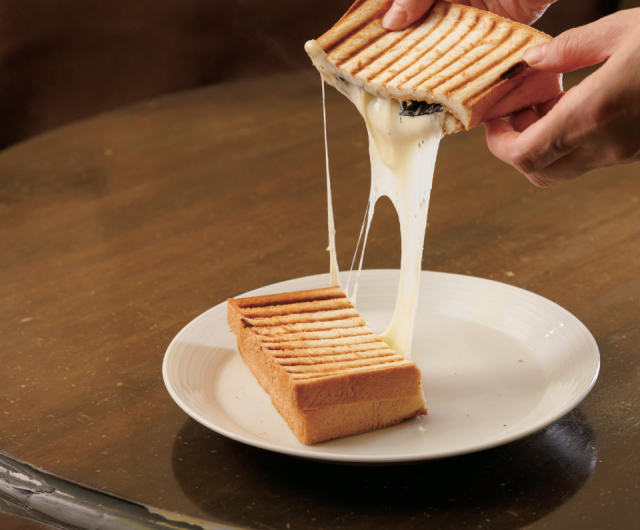 【名古屋駅から徒歩10分】BUCYOCOFFEE