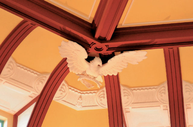 【東京駅丸の内駅舎×名建築】南北ドームのレリーフ