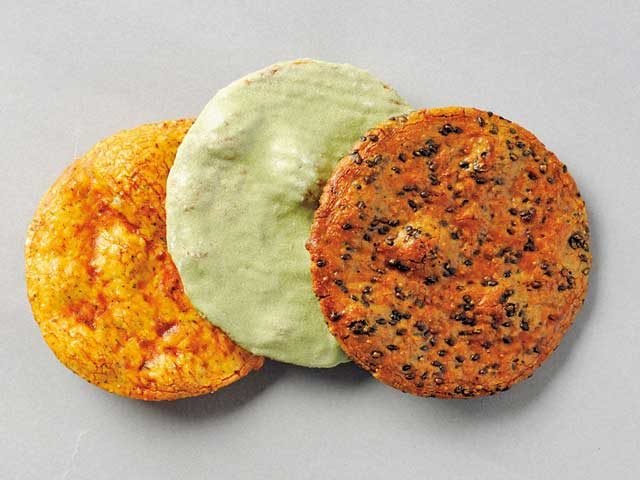 13:00 仲見世通りでおやつ三昧