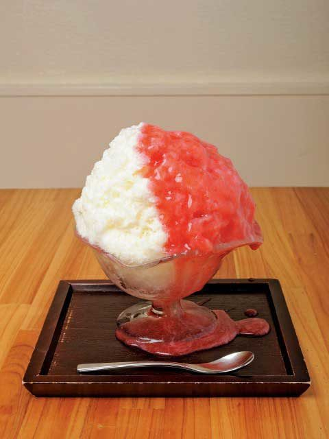 【谷根千観光×話題のグルメ】一年中人気! かき氷の名店「ひみつ堂」