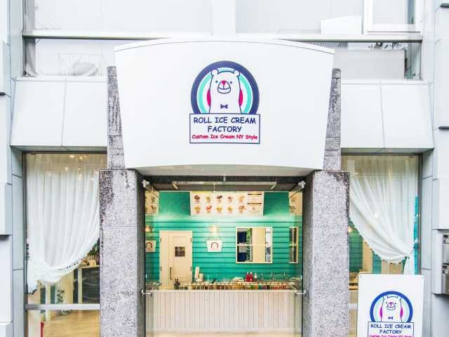 ROLL ICE CREAM FACTORY <アイスクリーム>