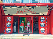 【裏原宿・キャットストリート×古着屋&アパレルショップ】遊び心いっぱいの個性的&キュートなデザイン「Candy Stripper HARAJUKU」