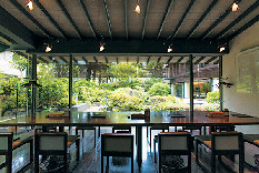 谷根千観光モデルコース③ もちもち食感の釜揚げうどん「根津 釜竹」