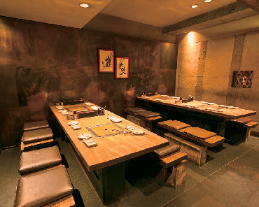 【東京×肉料理】うず高く盛られた肉は堂々たる山のごとし「肉のヒマラヤ 焚火家」 <塊肉>