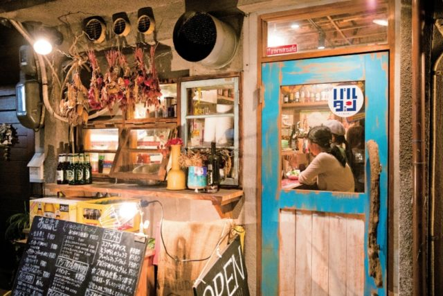 【広島・エキニシ×はしご酒】エキニシブームを牽引する人気店「タイ屋台Barバルタン食堂」