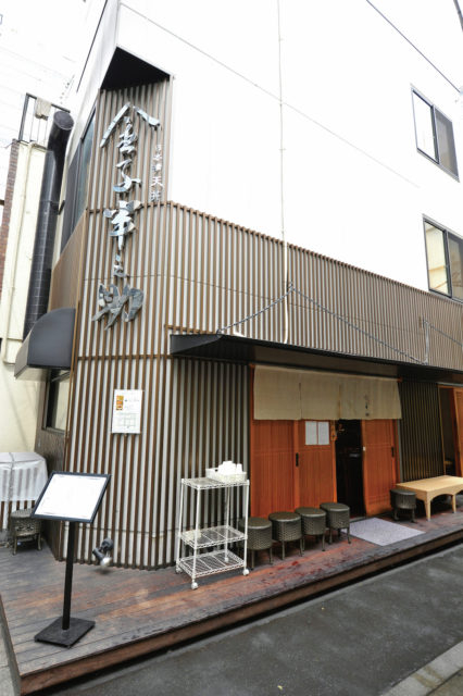 【日本橋×ランチ】カラッとサクサク揚げたて天丼「天丼 金子半之助」