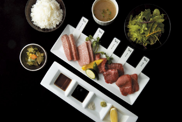 味わえるのはここだけ!有名焼き肉店の和牛ランチ「焼肉 The INNOCENT CARVERY」