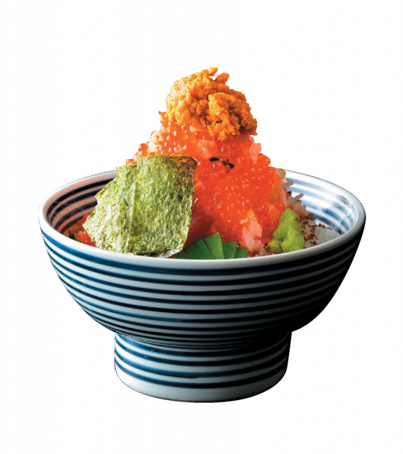【日本橋×ランチ】海鮮山盛りの超お得な贅沢丼「つじ半」