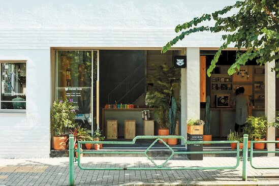 【人形町・浜町観光おすすめスポット】個性的なデザインの紙製品が手に入る「PAPIER TIGRE」