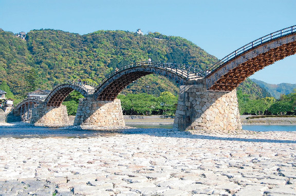 宮島からひと足のばして