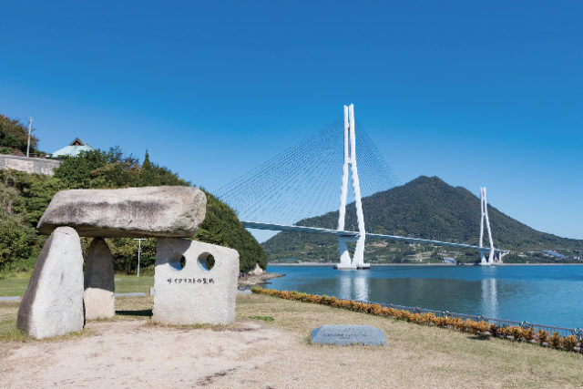 【しまなみ海道×サイクリング】多々羅大橋を眺めながらひと息「道の駅 多々羅しまなみ公園」