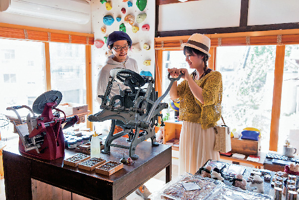 【尾道観光×立ち寄り】尾道らしいアートな体験「活版カムパネルラ」