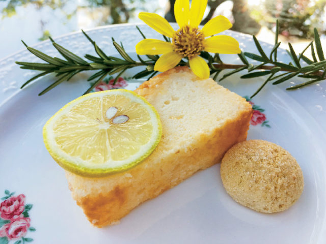 【広島・尾道×坂道カフェ】花の香りに包まれた庭園カフェ「尾道ハーブ庭園 ブーケ・ダルブル」