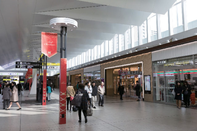 2階 南北自由通路